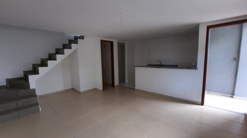 Casa em Condomínio - Aluguel - Taquara - Rio de Janeiro - RJ